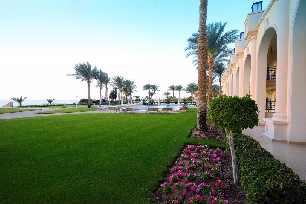 Stella Di Mare Beach Hotel & Spa Sharm el-Sheikh Luaran gambar The grounds of the Four Seasons Hotel in Sharm El Sheikh